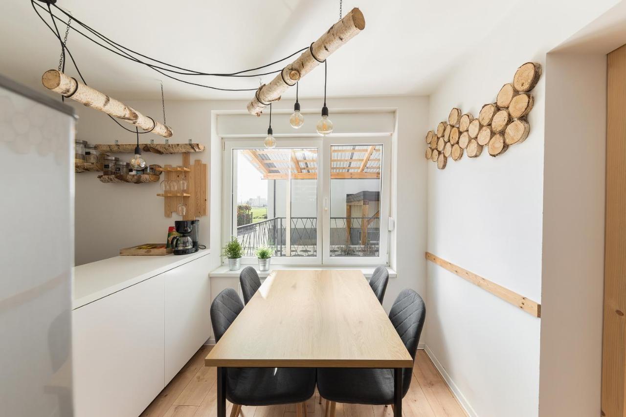 Apartments Rok Ljubljana Ngoại thất bức ảnh