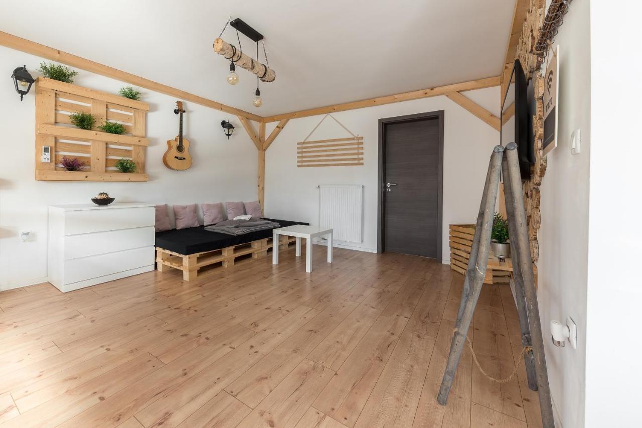 Apartments Rok Ljubljana Ngoại thất bức ảnh