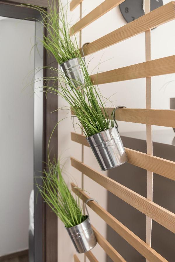 Apartments Rok Ljubljana Ngoại thất bức ảnh