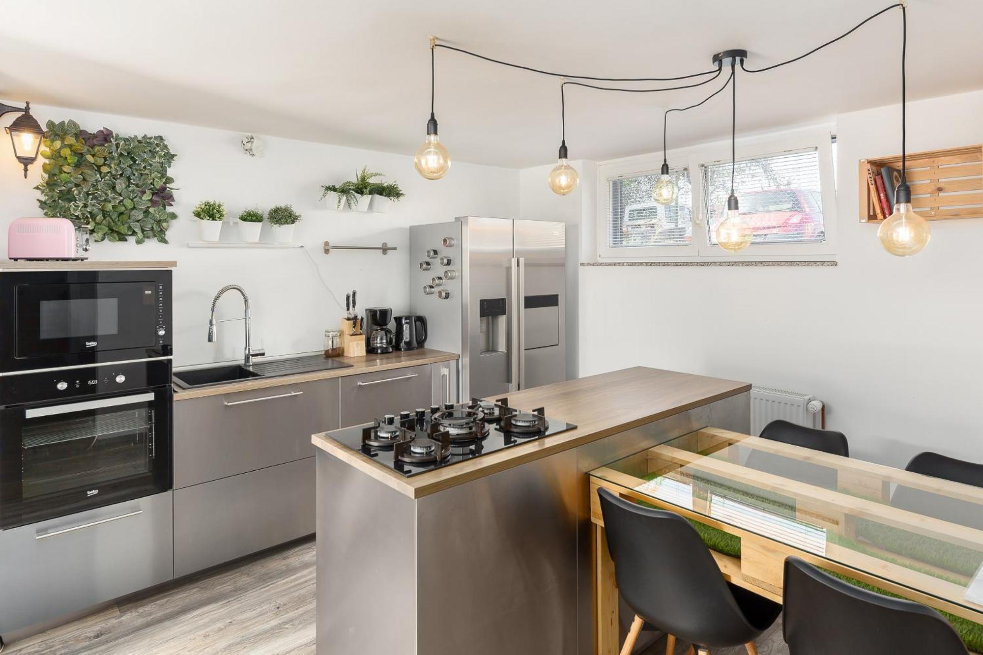 Apartments Rok Ljubljana Ngoại thất bức ảnh